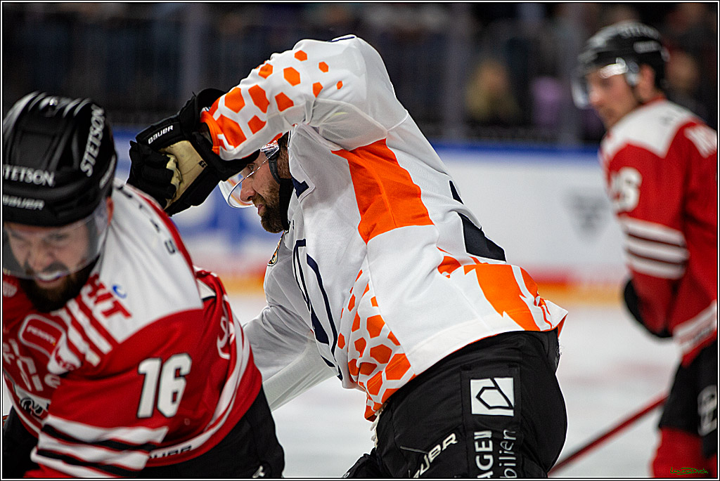PENNY DEL; Koelner Haie- Grizzly Wolfsburg; Koeln, 26.10.2022